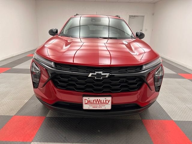 チャンナプルクラ　スペイド　フロント3面　ローズレッド New Chevrolet Trax Near Ottawa, KS - Dale Willey Auto
