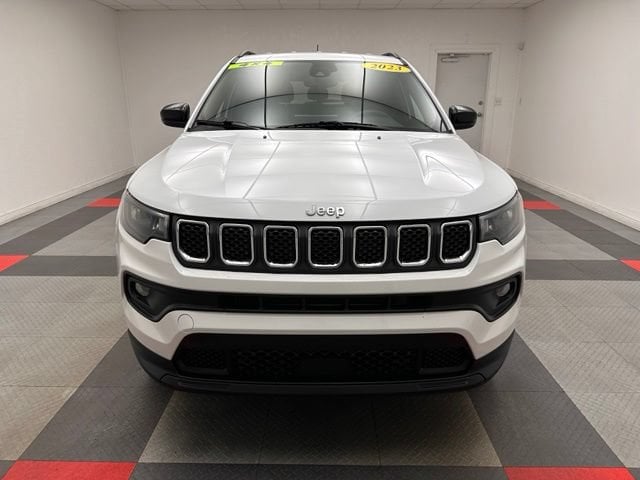 Used 2023 Jeep Compass Latitude with VIN 3C4NJDBN5PT525040 for sale in Kansas City