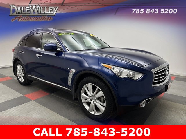2015 INFINITI QX70 Base