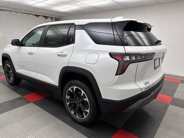 2026 Chevrolet Equinox LT photo 4