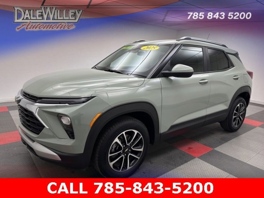Used 2025 Chevrolet Trailblazer LT SUV