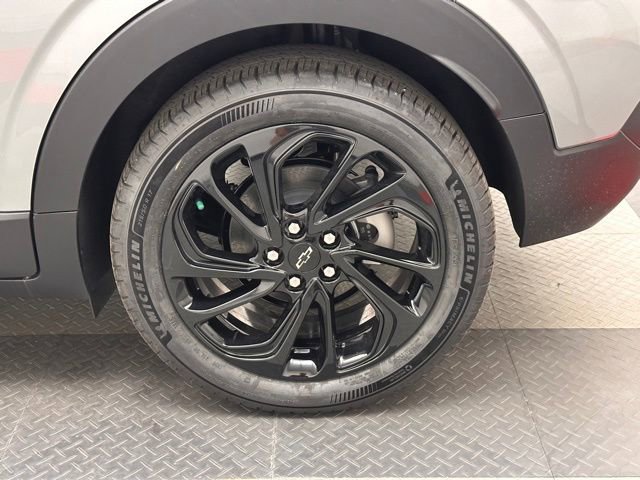 2027 Chevrolet Bolt RS - Photo 20