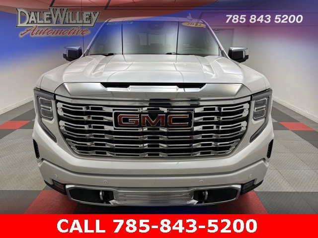 Used 2022 GMC Sierra 1500 Denali Denali with VIN 3GTUUGEL0NG601168 for sale in Kansas City