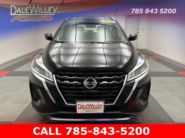 Used 2021 Nissan Kicks SV with VIN 3N1CP5CV4ML501367 for sale in Kansas City