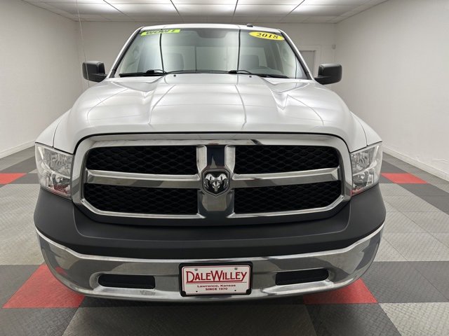 2018 Ram 1500 Tradesman photo 2