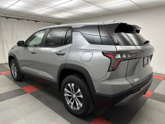 2026 Chevrolet Equinox LT photo 4