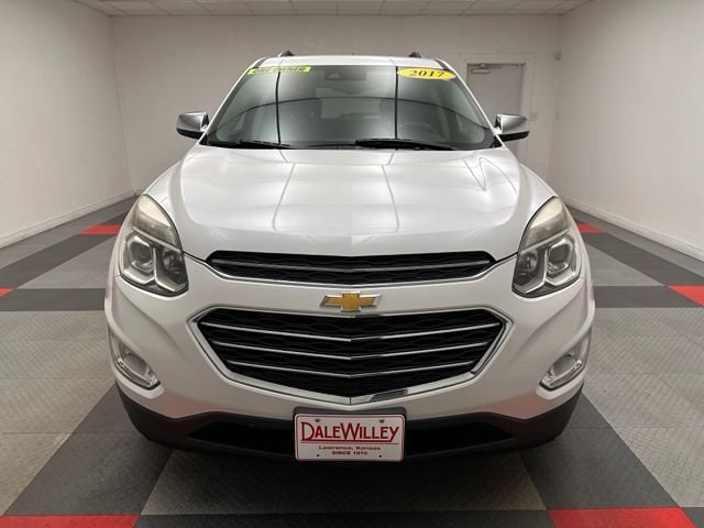 Used 2017 Chevrolet Equinox Premier with VIN 2GNALDEK1H1542891 for sale in Kansas City