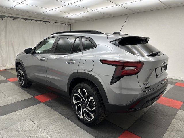 2025 Chevrolet Trax photo 4