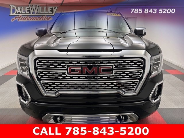 Used 2021 GMC Sierra 1500 Denali Denali with VIN 3GTU9FEL6MG104930 for sale in Kansas City