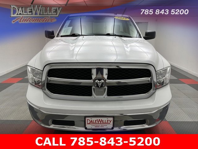 Used 2019 RAM Ram 1500 Classic Tradesman with VIN 3C6JR6DT6KG671034 for sale in Kansas City