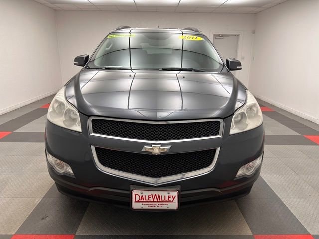 Used 2011 Chevrolet Traverse 1LT with VIN 1GNKVGED2BJ105593 for sale in Kansas City