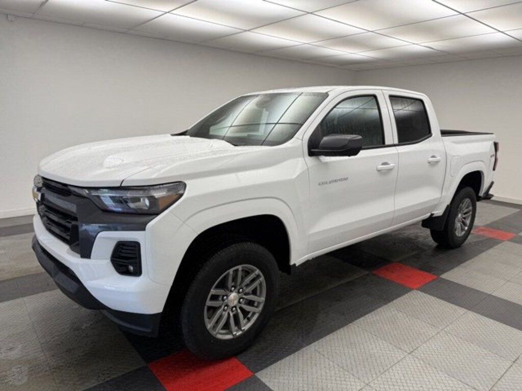 New 2025 Chevrolet Colorado WT/LT Truck