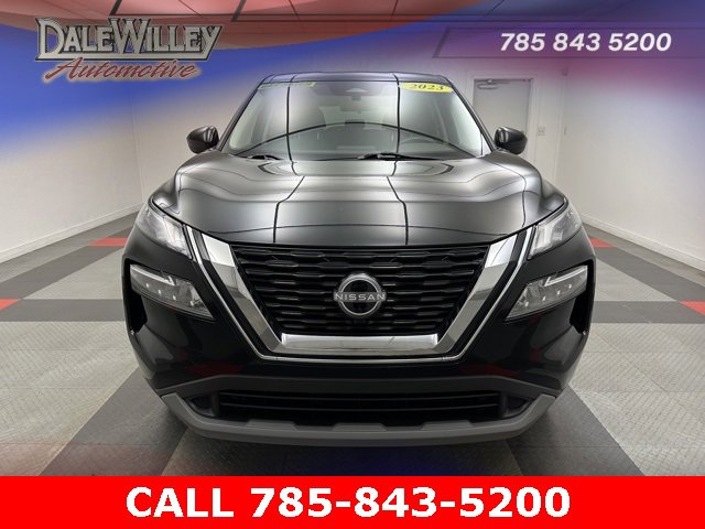 Used 2023 Nissan Rogue SV with VIN 5N1BT3BA9PC780785 for sale in Kansas City