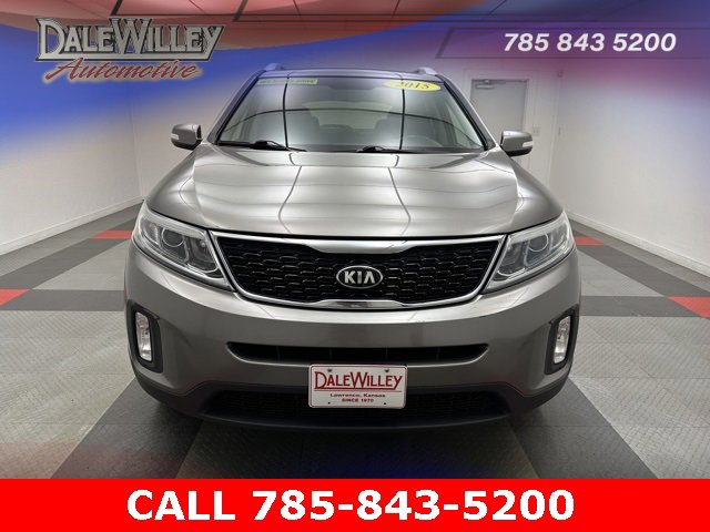 Used 2015 Kia Sorento LX with VIN 5XYKTCA60FG572046 for sale in Kansas City