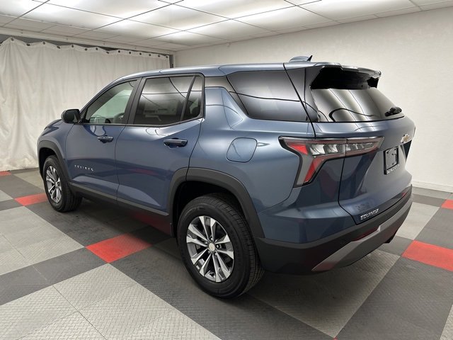 2026 Chevrolet Equinox LT photo 3