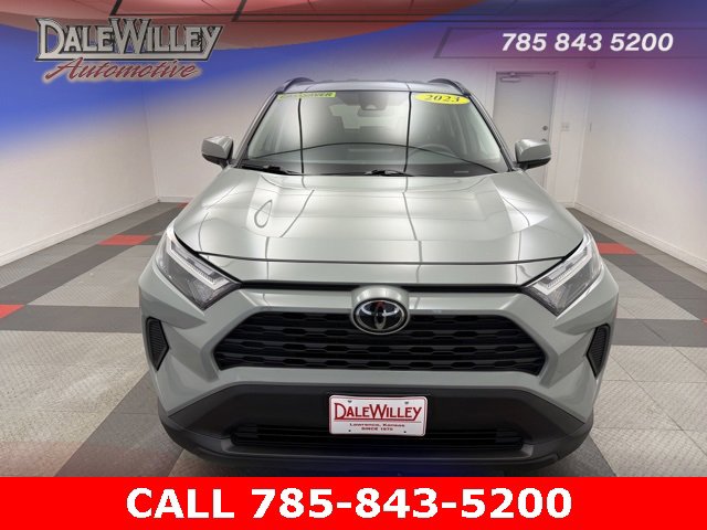 Used 2023 Toyota RAV4 XLE with VIN 2T3W1RFV5PW279725 for sale in Kansas City