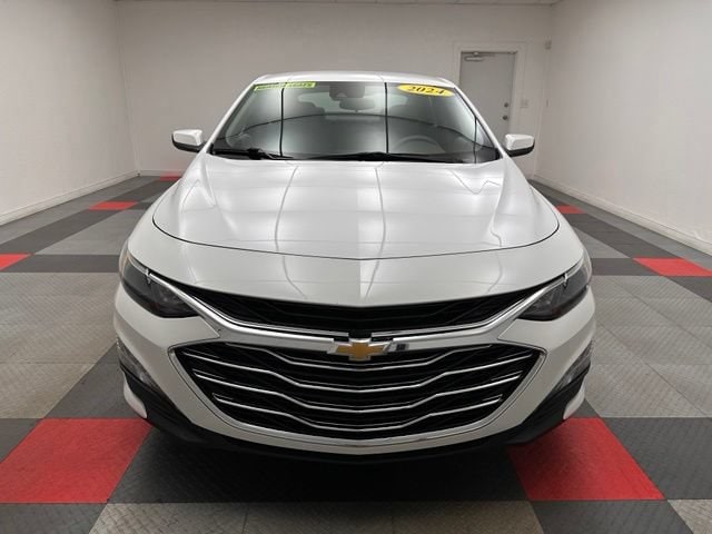 Used 2024 Chevrolet Malibu 1LT with VIN 1G1ZD5ST9RF221227 for sale in Kansas City