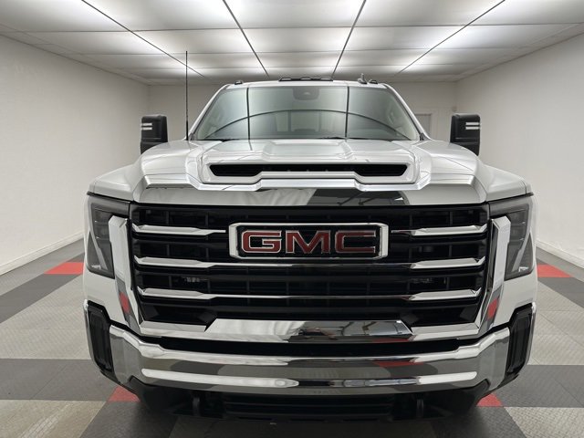 2026 Gmc Sierra 2500 HD SLE photo 2