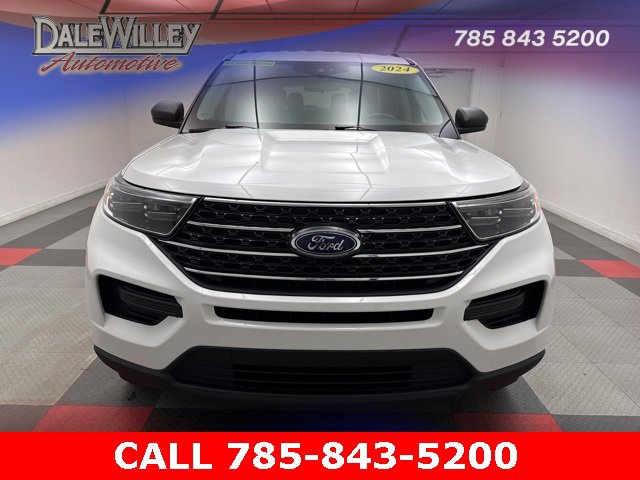 Used 2024 Ford Explorer XLT with VIN 1FMSK8DH5RGA85516 for sale in Kansas City