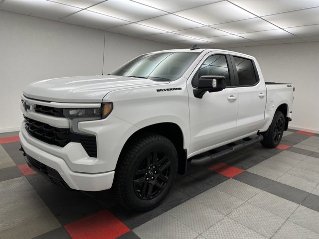 2025 Chevrolet Silverado 1500 RST photo 2