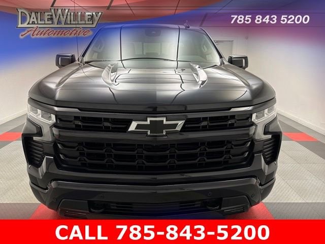Used 2024 Chevrolet Silverado 1500 RST with VIN 1GCUDEED0RZ387530 for sale in Kansas City