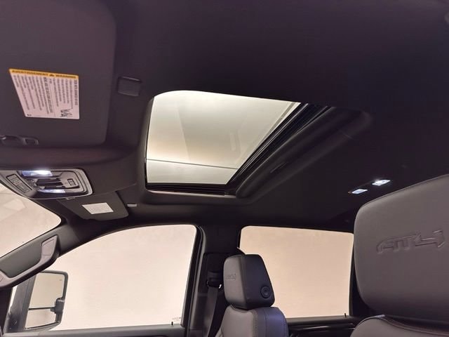 2026 GMC Sierra 2500HD AT4 - Photo 9