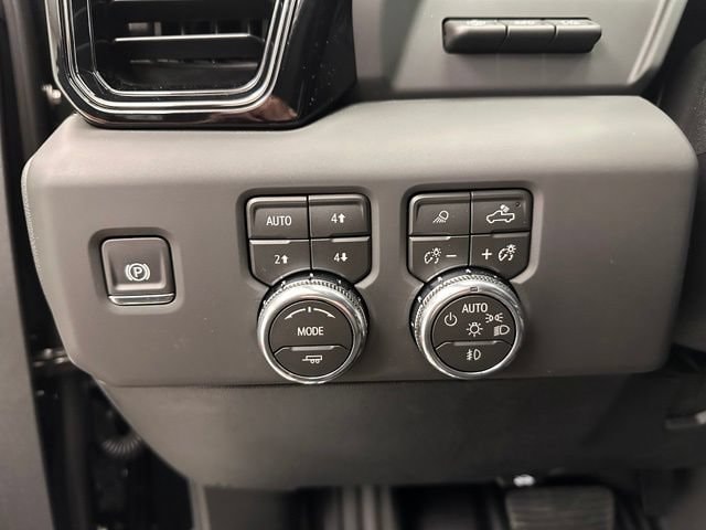 2026 GMC Sierra 2500HD AT4 - Photo 16