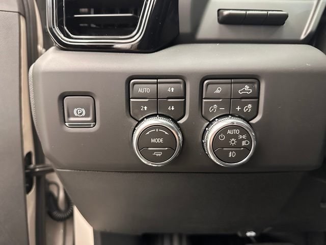 2026 GMC Sierra 2500HD AT4 - Photo 14