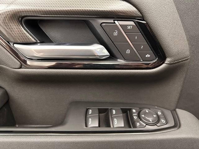 2026 GMC Sierra 2500HD AT4 - Photo 12