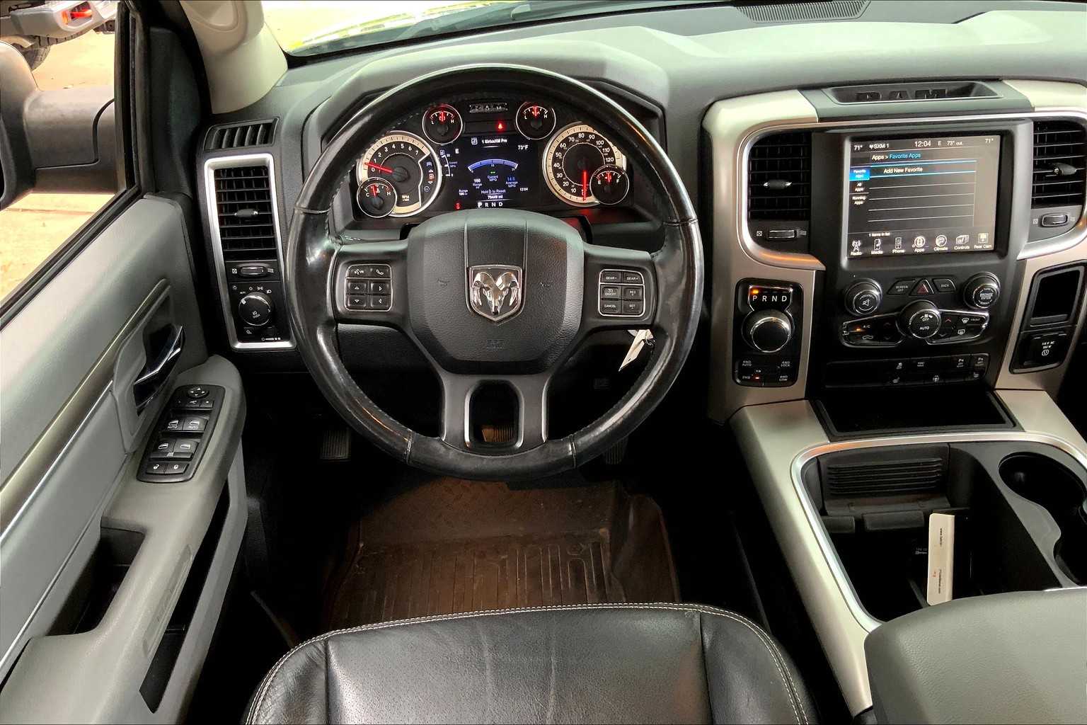 2017 Ram 1500 Big Horn photo 4