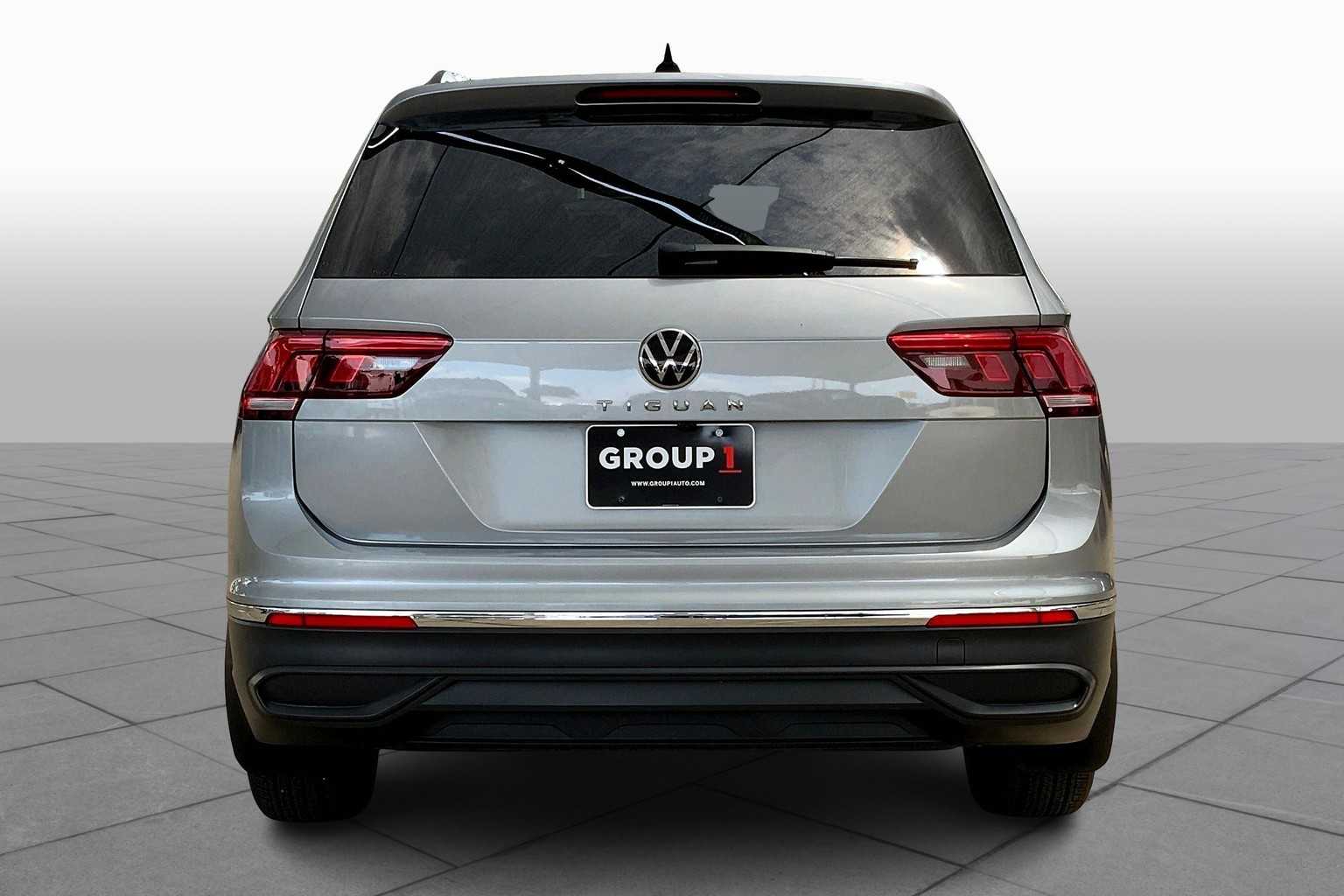 2024 Volkswagen Tiguan S photo 3