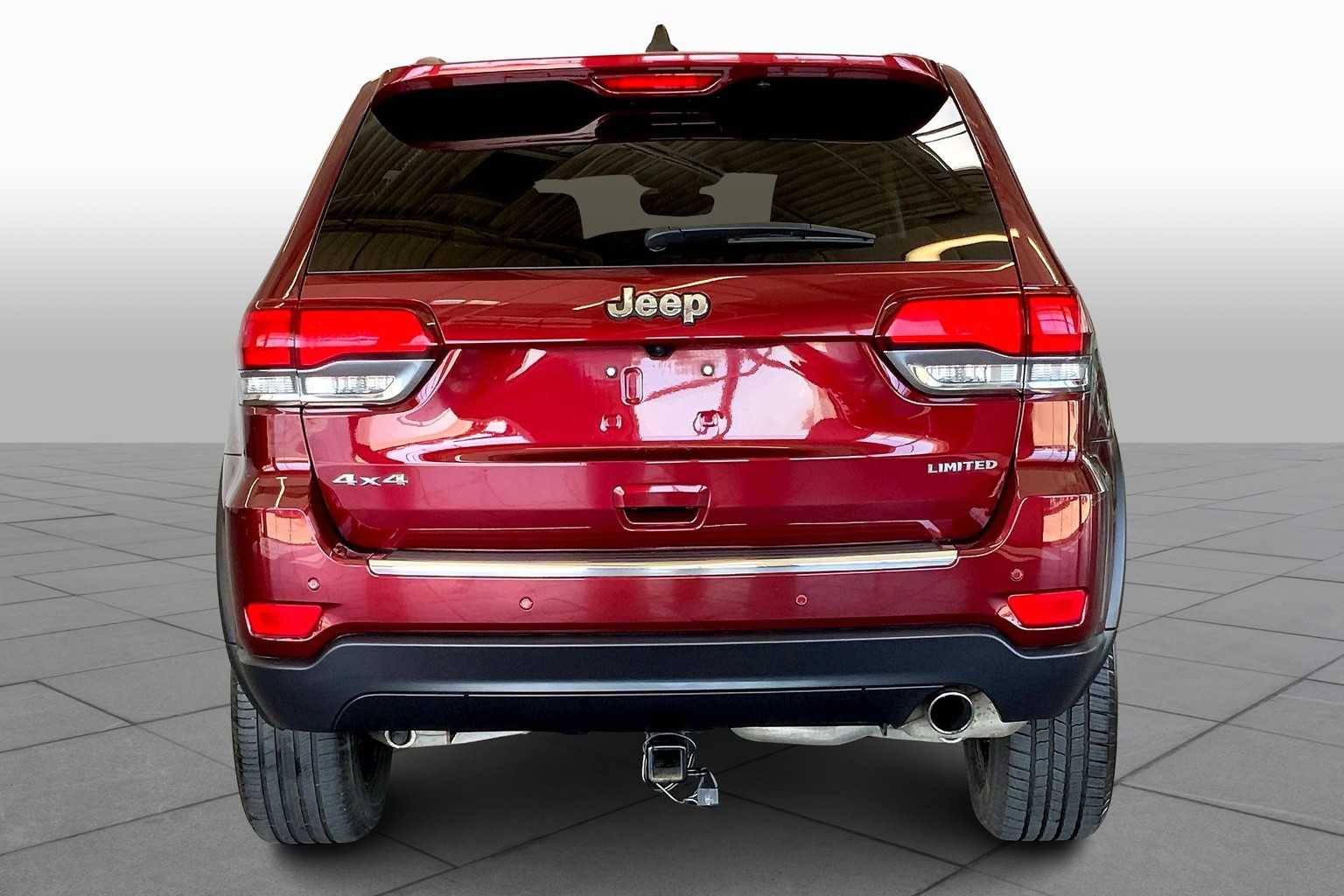 2021 Jeep Grand Cherokee Limited photo 3