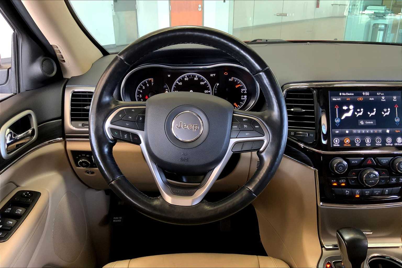 2021 Jeep Grand Cherokee Limited photo 4