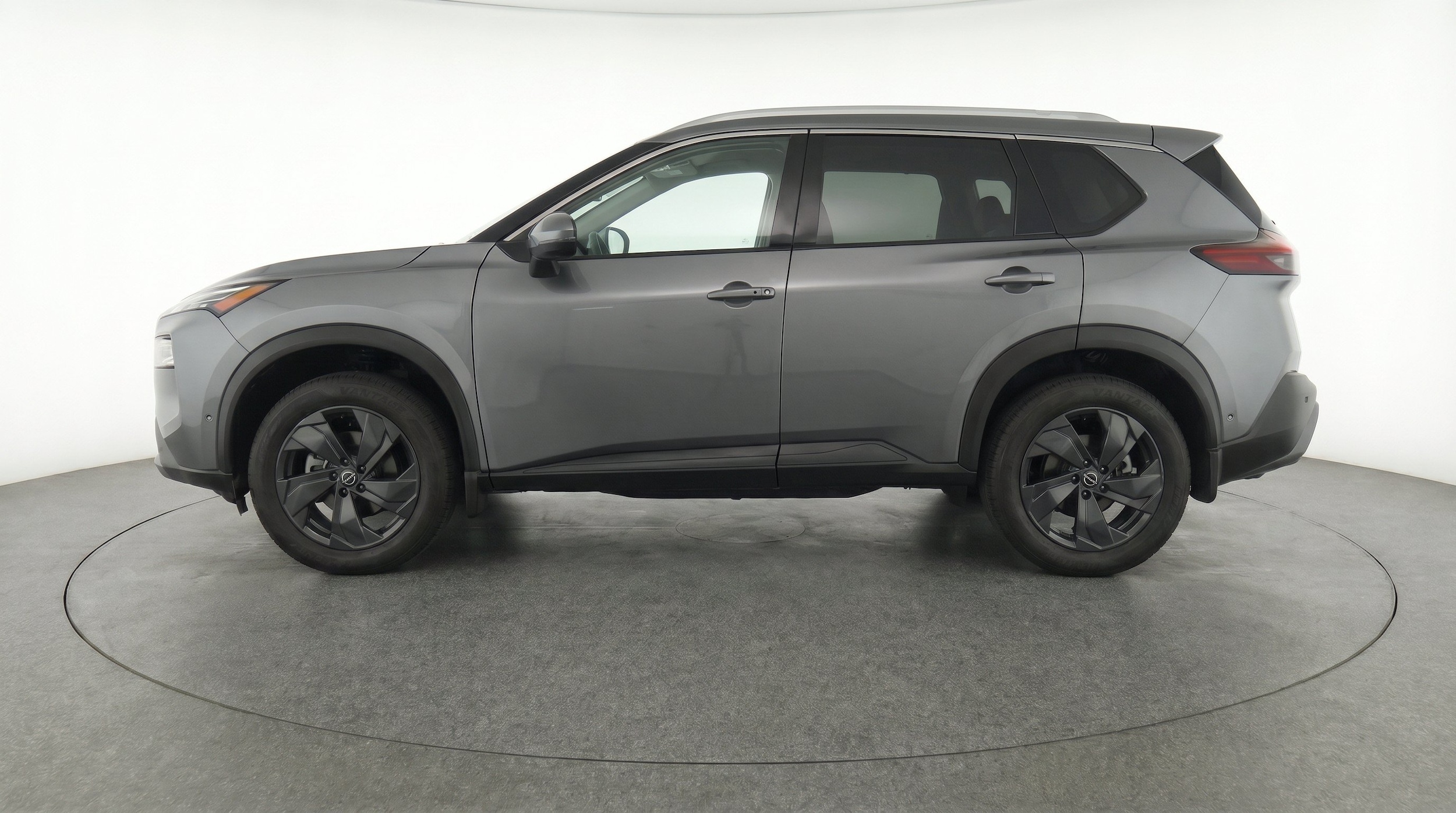 Thumbnail: 2026 Nissan Rogue - 5