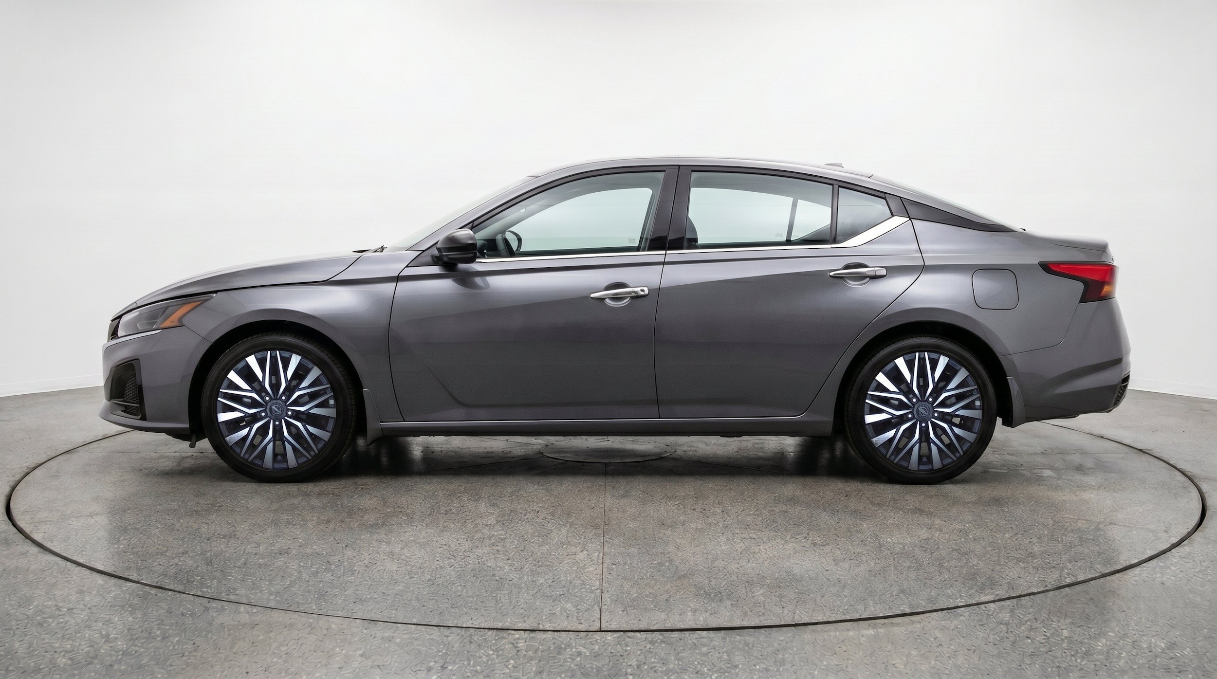 Thumbnail: 2026 Nissan Altima - 5