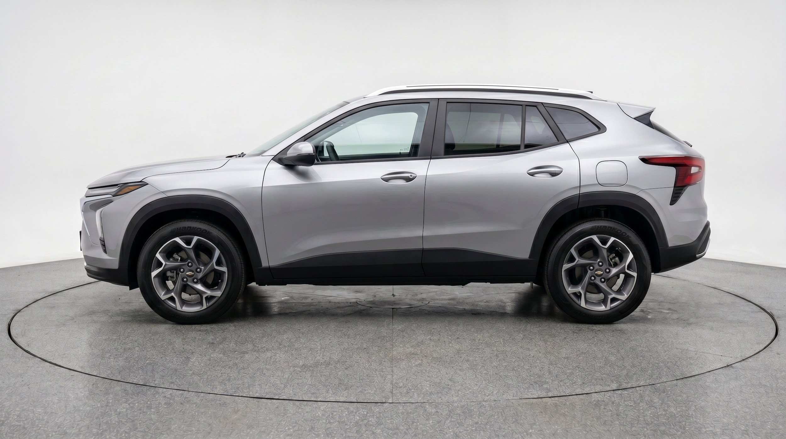 Thumbnail: 2025 Chevrolet Trax - 5