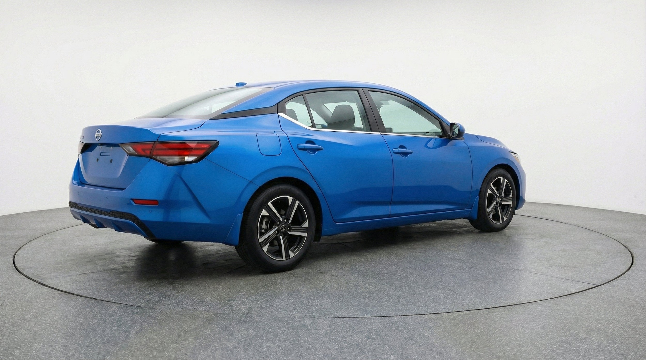 Thumbnail: 2025 Nissan Sentra - 9