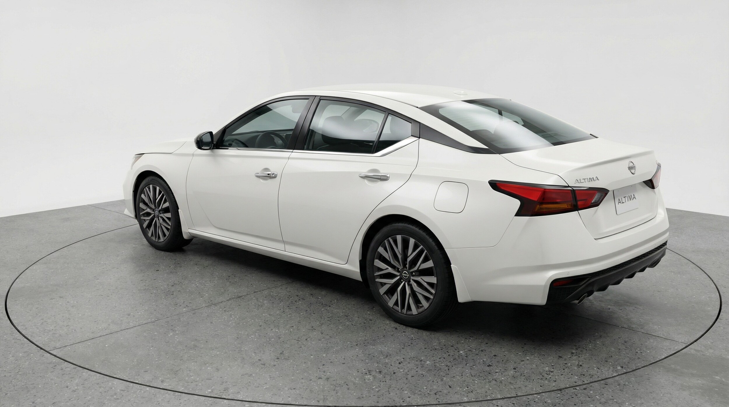 Thumbnail: 2025 Nissan Altima - 5