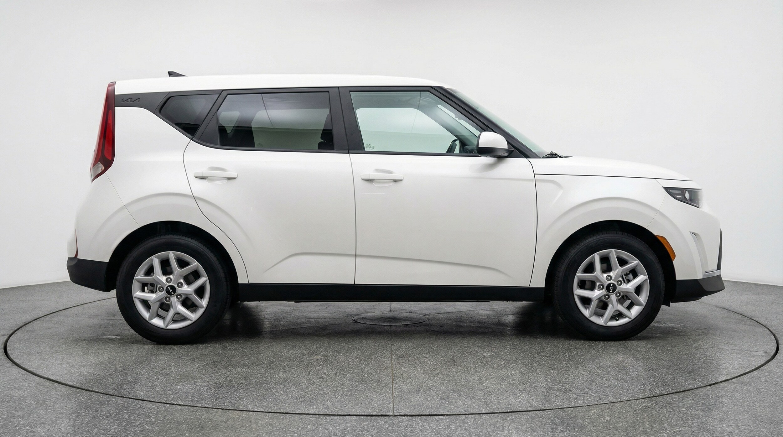 Thumbnail: 2025 Kia Soul - 8
