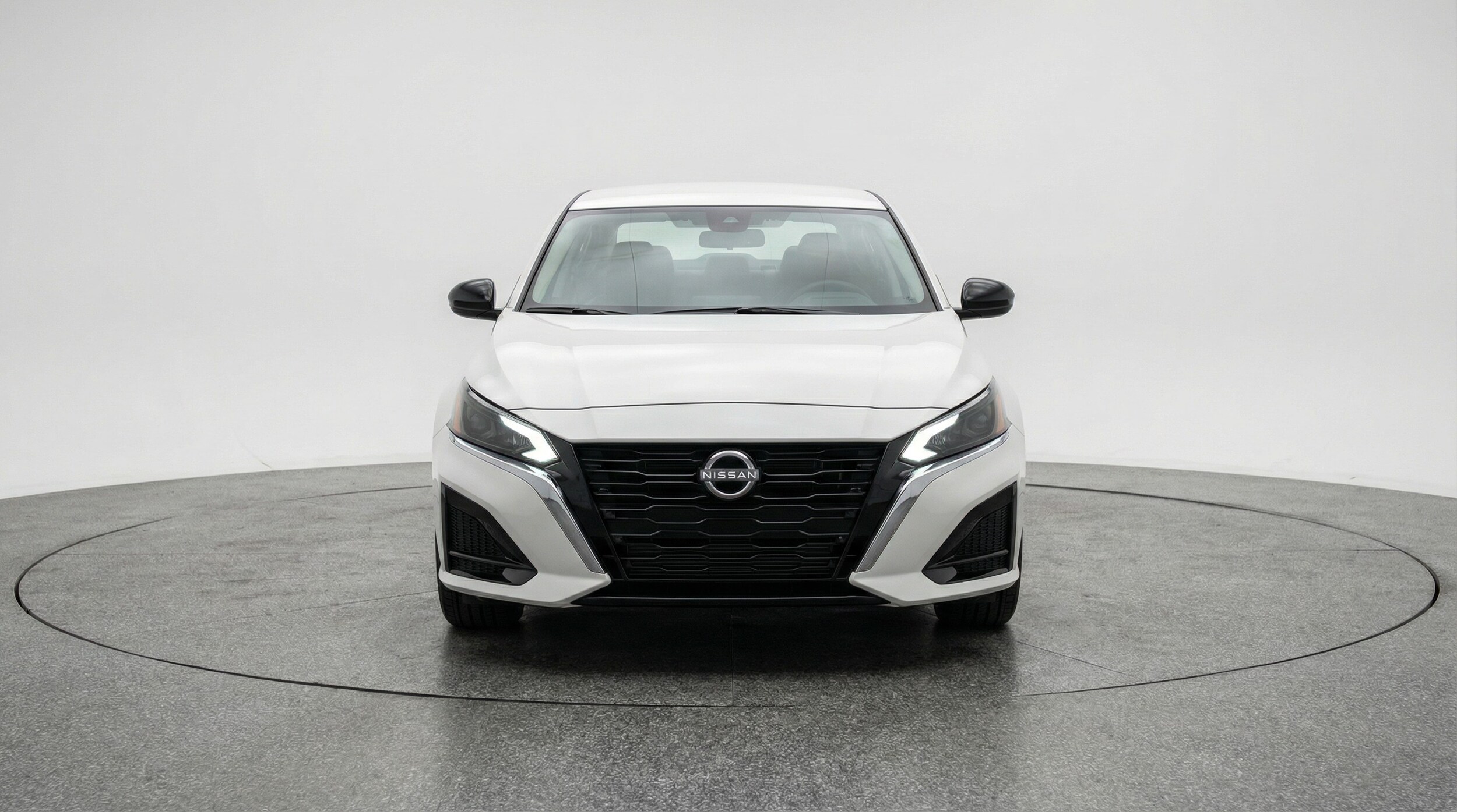 Thumbnail: 2025 Nissan Altima - 2