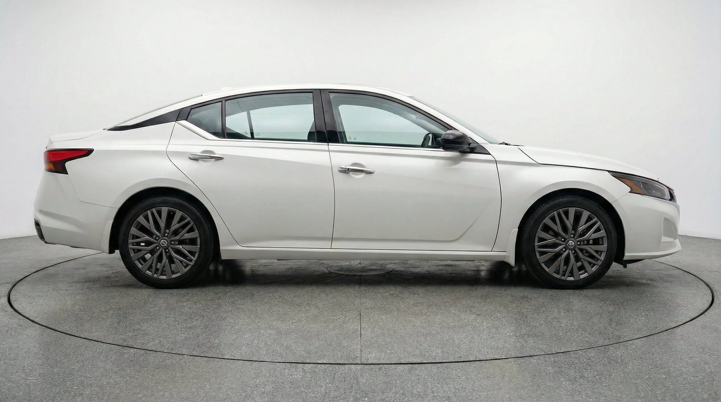 Thumbnail: 2025 Nissan Altima - 11
