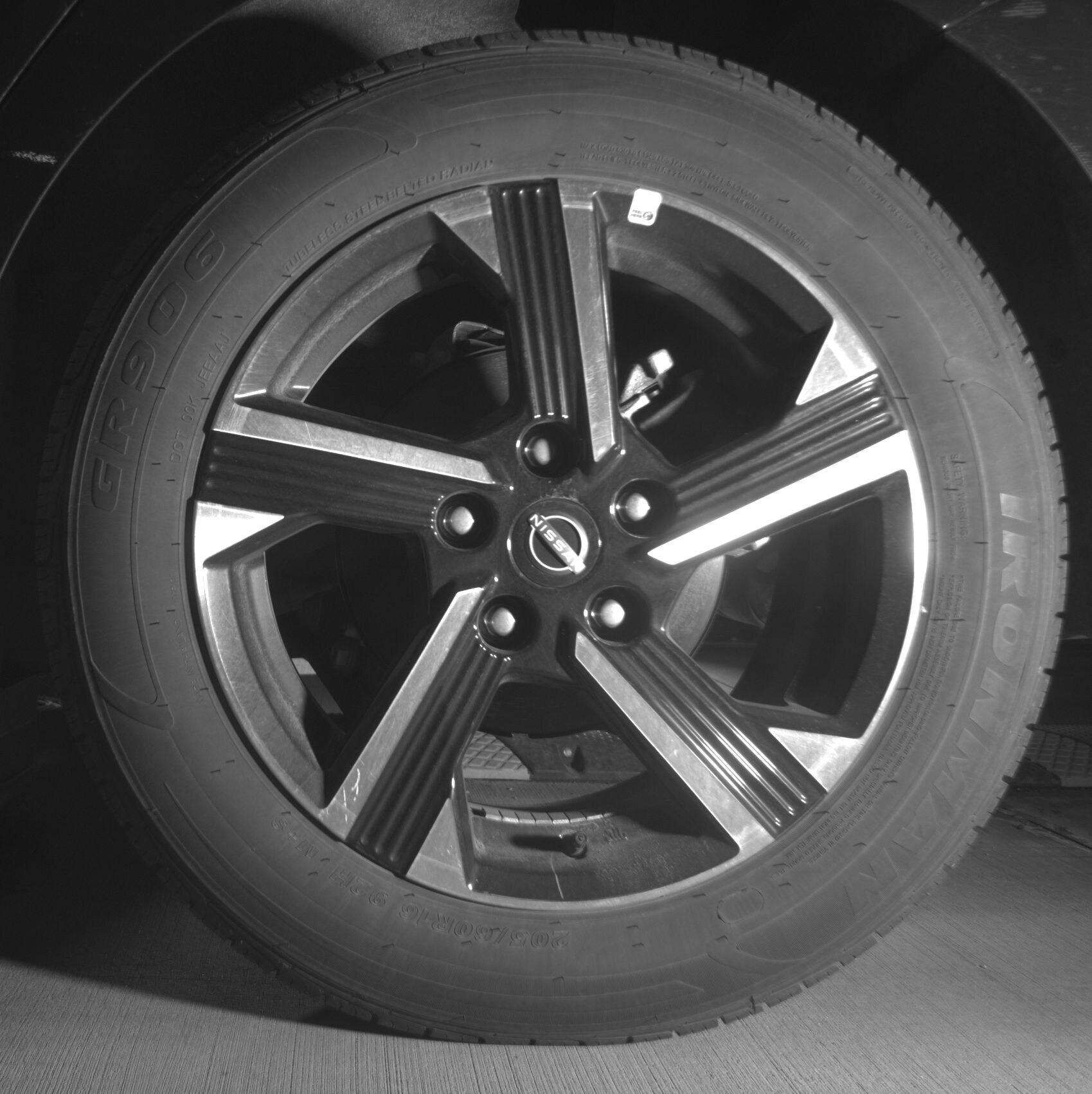 Thumbnail: 2025 Nissan Sentra - 11