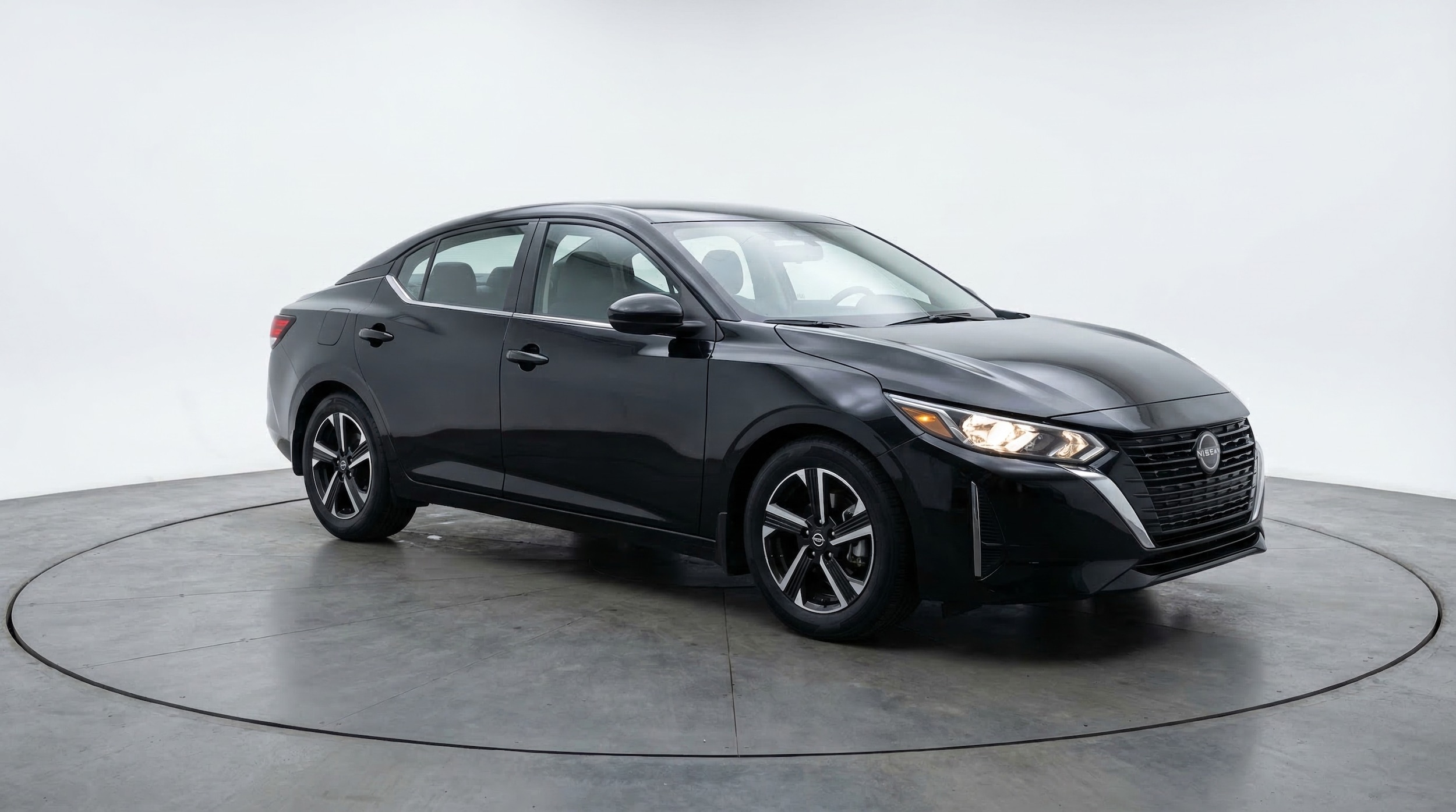 Thumbnail: 2025 Nissan Sentra - 1