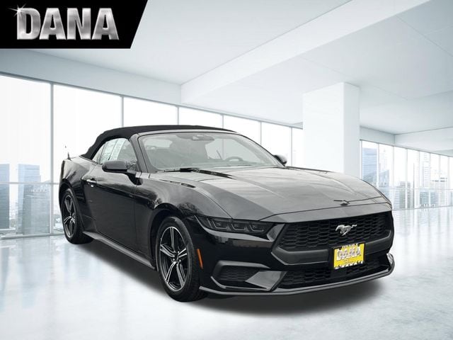 2025 Ford Mustang Convertible 