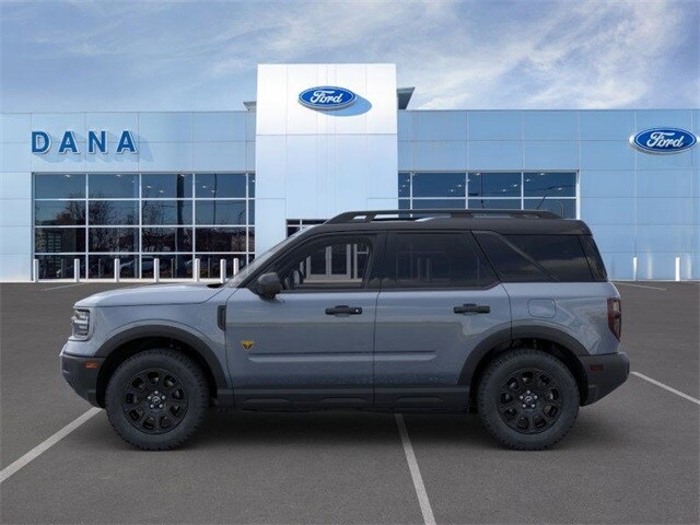 2025 Ford Bronco Sport Badlands photo 3