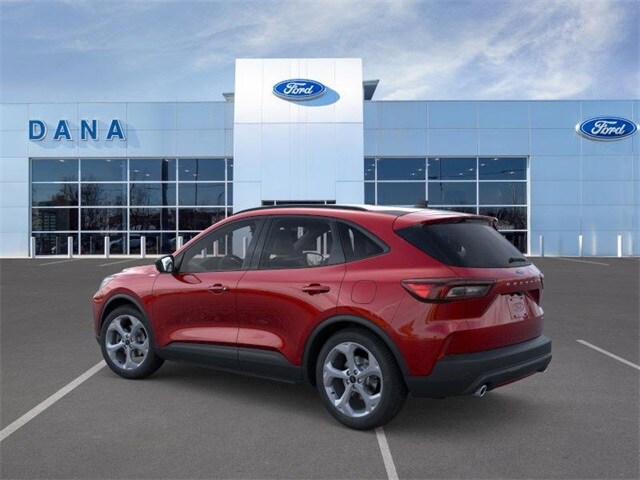2025 Ford Escape ST-Line photo 4