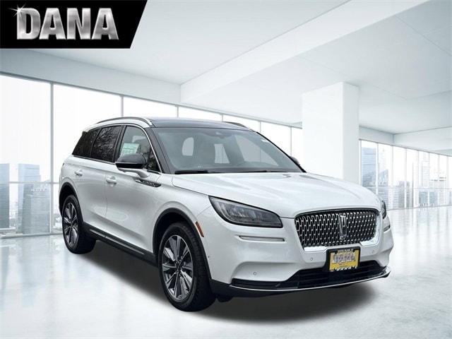 2022 Lincoln Corsair Reserve's photo