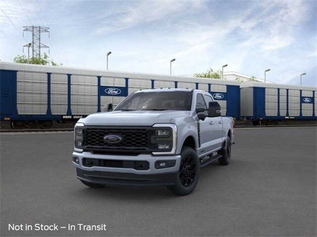 2025 Ford F-250 Lariat photo 2