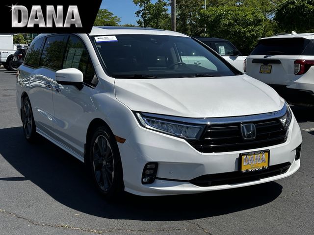 2023 Honda Odyssey Elite's photo