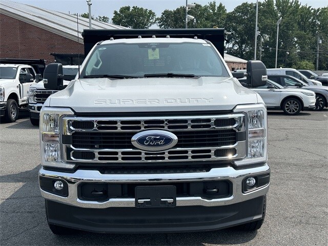 2024 Ford F-350 XL photo 2